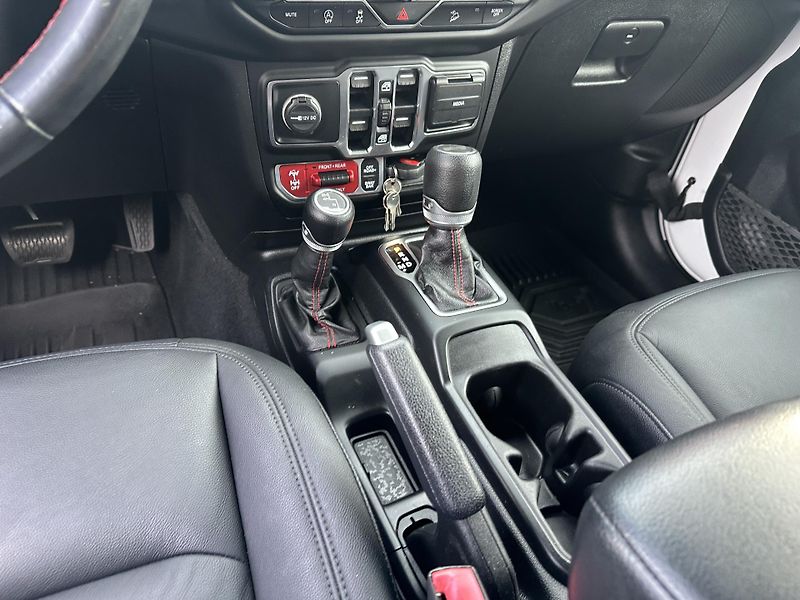 Jeep Wrangler (2021) Jeep Wrangler 2021 - fotka 15 z 18