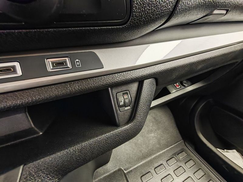 Toyota ProAce Verso 2.0L Diesel 9S Business L2 - fotka 32 z 34