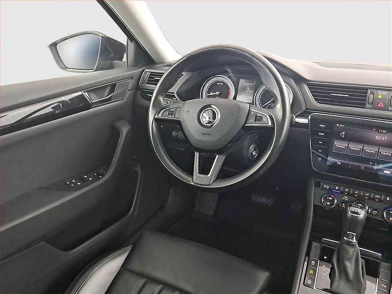 Škoda Superb (2018) Laurin&Klement 2.0 TSI - fotka 7 z 22