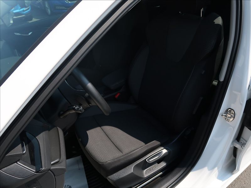Škoda Octavia 2,0 TDi,1majČR,Serv.k.,DSG,DPH - fotka 10 z 26