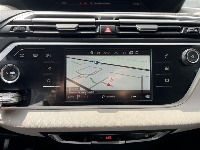 Citroën C4 SpaceTourer 1,5   HDi Feel 7 míst - fotka 10 z 21