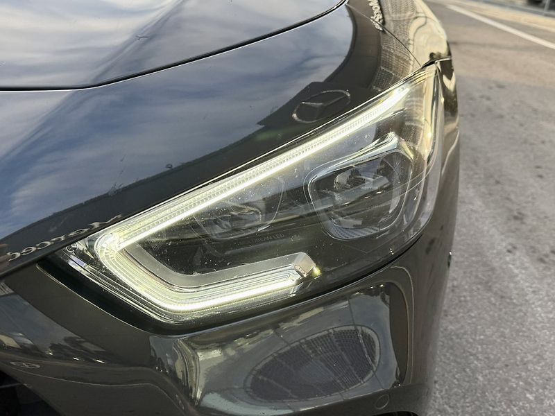 Mercedes-Benz AMG GT (2020) 63 4MATIC+ - fotka 38 z 44
