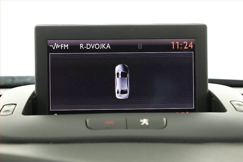 Peugeot 5008 (2011) 2.0 HDI, Automat, Xenony - fotka 10 z 19