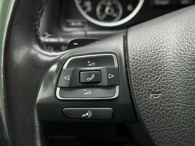 Volkswagen Tiguan 2.0TDi 4Motion DSG 140PS Tempo - fotka 17 z 42
