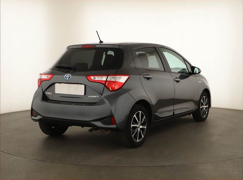 Toyota Yaris (2018) 1.5 Hybrid, Automat - fotka 5 z 14