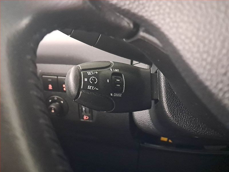 Citroën Berlingo (2017) XTR 1.6 BlueHDi, 5Míst, ČR - fotka 14 z 16