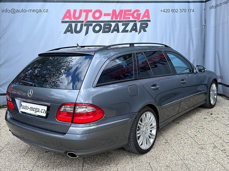 Mercedes-Benz Třídy E E 320 CDI Avantgarde - fotka 6 z 32