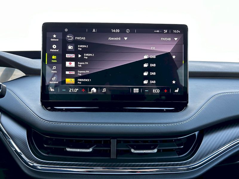 Škoda Enyaq (2023) 80 iV 150kW Sportline - fotka 11 z 35