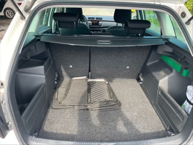 Škoda Fabia 1,0 TSI 70 Ambition - fotka 6 z 11