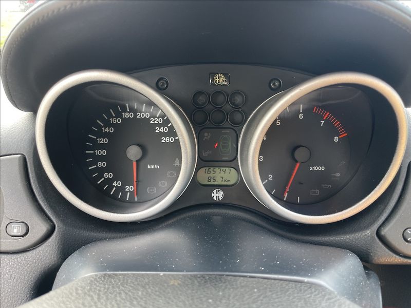 Alfa Romeo GTV 2,0 148kw po STK - fotka 13 z 25