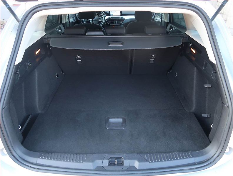 Ford Focus (2019) 1.5 TDCi, Tempomat - fotka 14 z 18