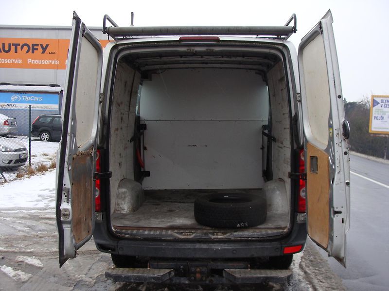 Volkswagen Crafter 2.5 TDi, 80 kW, klima, tažné - fotka 11 z 25
