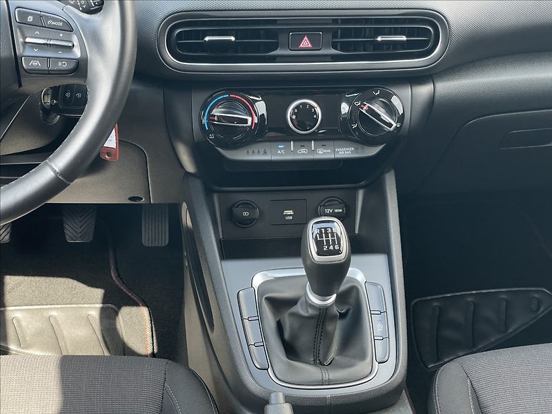 Hyundai Kona 1,0 T-GDI Comfort PDC+KLIMA - fotka 12 z 22