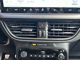 Ford Kuga 1,5 EcoBoost 110kW ST-LINE X - náhled 32