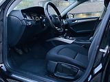 Audi A4 2.0TDI MAN VÝHŘEV SERVISKA LED - náhled 26