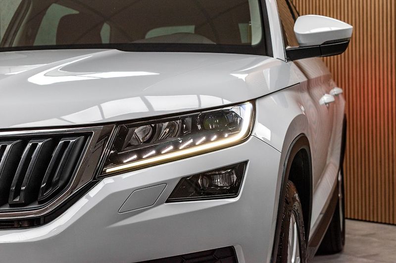 Škoda Kodiaq 2.0 TDI 4x4*STYLE*TAŽNÉ*ČR 1.M - fotka 43 z 49