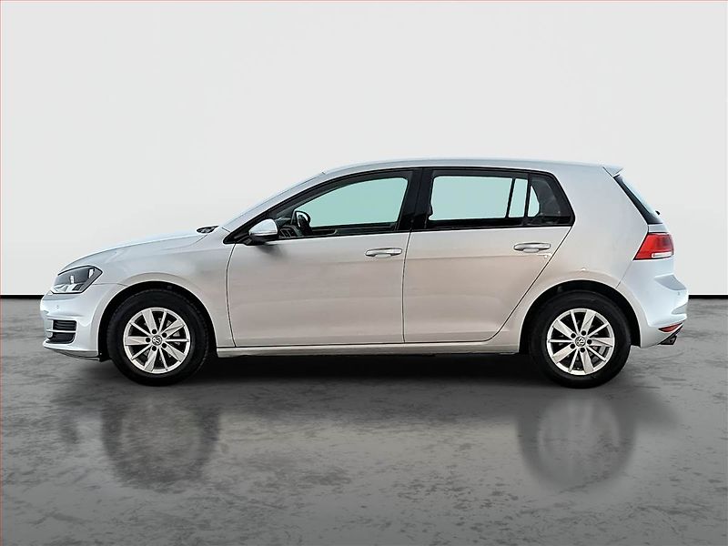 Volkswagen Golf (2016) 1.2 TSI, Serv.kniha, Tempomat - fotka 3 z 16