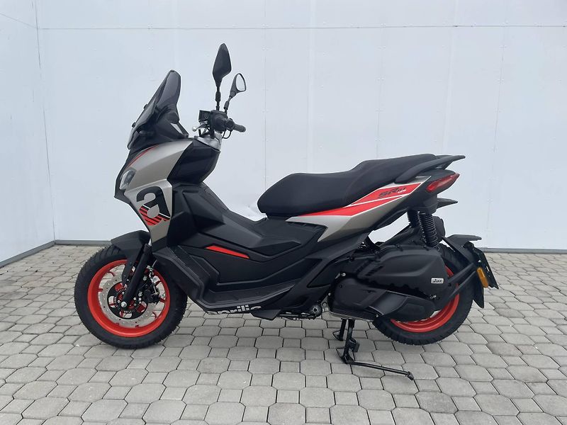 Aprilia (2026) SR GT 125 Sport EU5+ - fotka 5 z 10