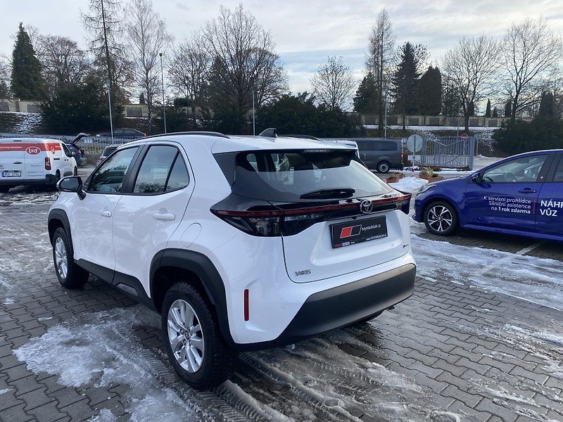 Toyota Yaris Cross 1.5 Hybrid 116 2x4 Comfort - fotka 6 z 25