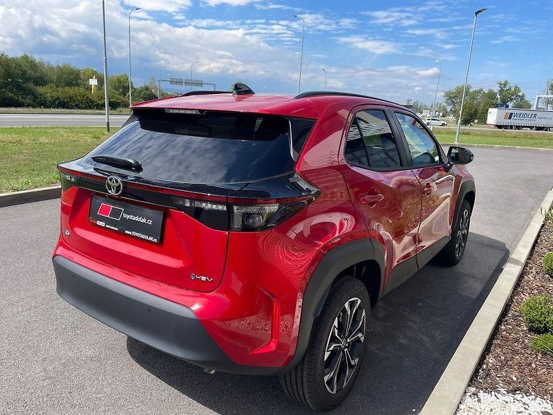 Toyota Yaris Cross 1.5 Hybrid 130k FWD Style - fotka 6 z 27