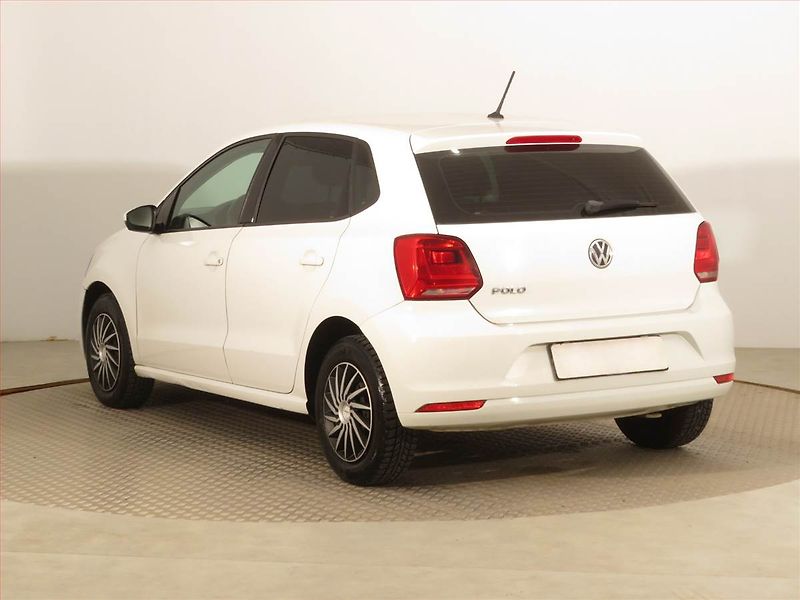 Volkswagen Polo (2017) 1.0 - fotka 4 z 14