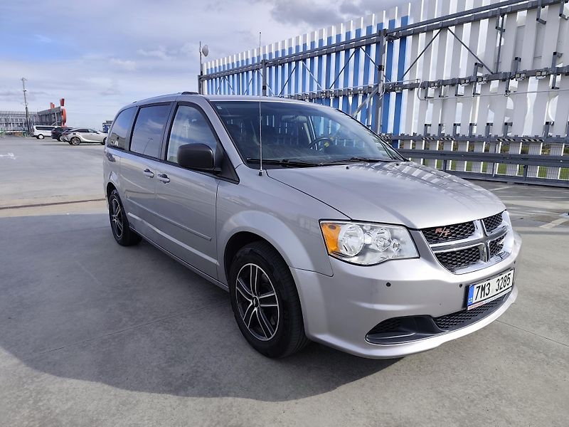 Dodge Grand Caravan (2014)  3.6 s Lpg  - fotka 7 z 29