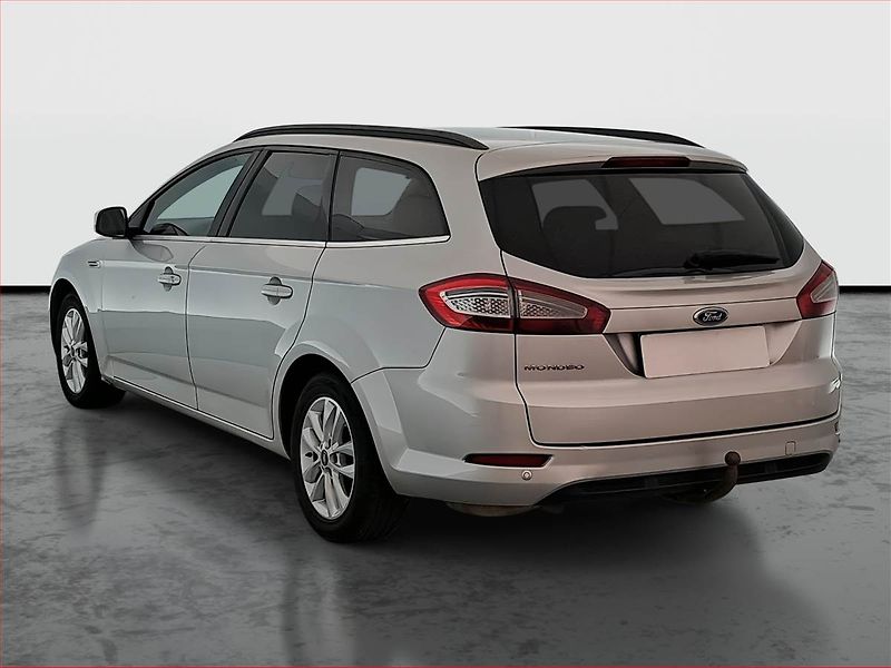 Ford Mondeo (2013) 2.0 TDCi, po STK, Tažné - fotka 4 z 16