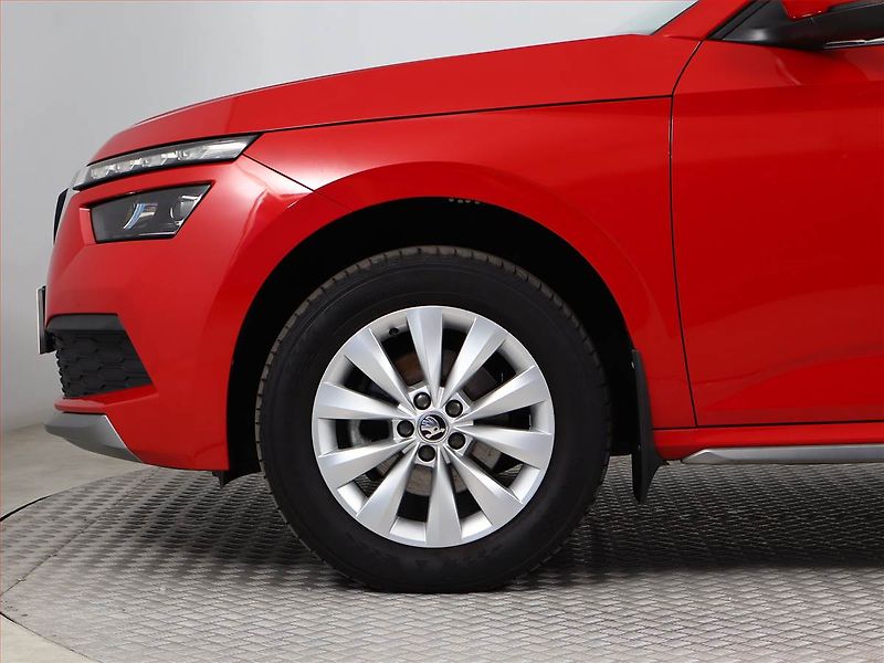 Škoda Kamiq (2022) Style 1.0 TSI - fotka 12 z 18