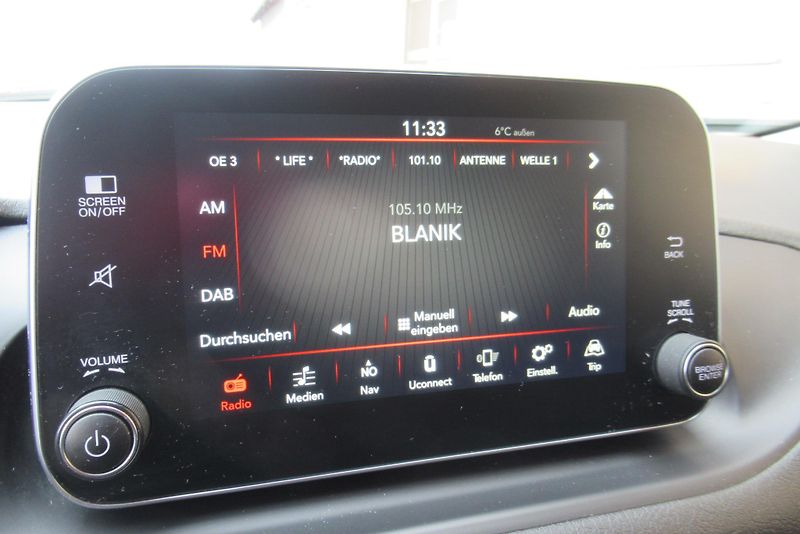 Fiat Tipo 1.6 JTDM  AUT. KLIMA  NAVIGACE - fotka 16 z 28