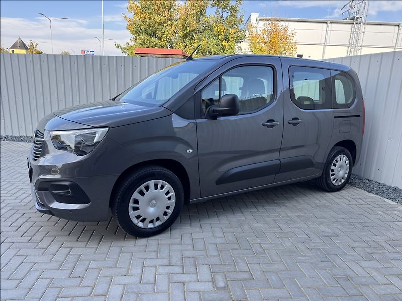 Opel Combo 1,2 T LIFE DPH tažné 1.maj ČR - fotka 3 z 50