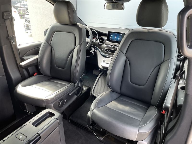 Mercedes-Benz Třídy V 2,0 250d 4MATIC LONG ČR.1.MAJ. - fotka 30 z 37