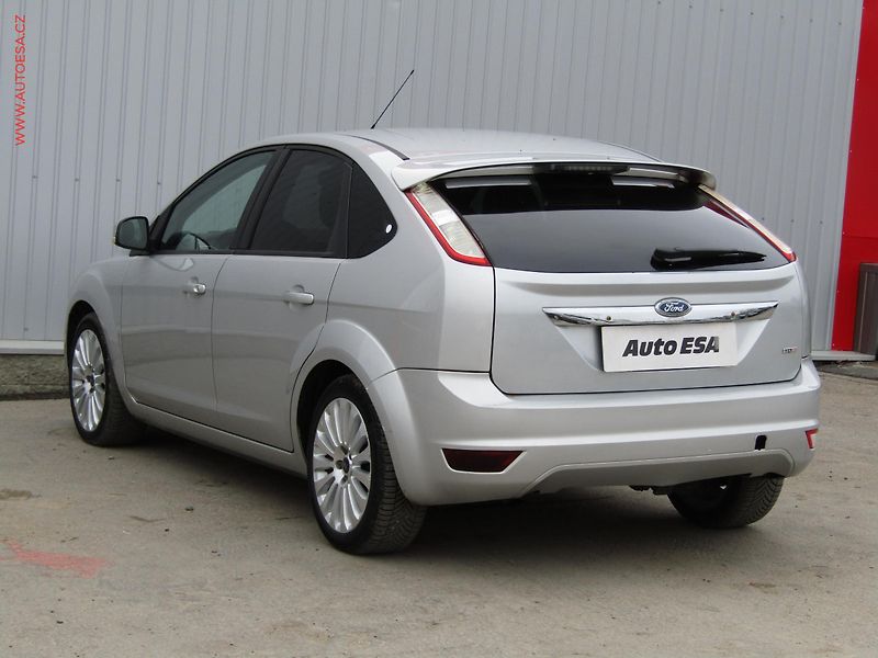 Ford Focus (2008) 2.0TDCi, ČR, AC, TZ, bixen - fotka 6 z 14