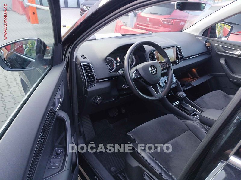 Škoda Karoq (2017) 2.0TDI 4x4, ČR, servis.kniha - fotka 3 z 3