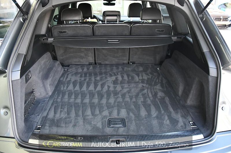 Audi Q7 3.0TDi 200kW Q. S-LINE VZDUCH  - fotka 25 z 48