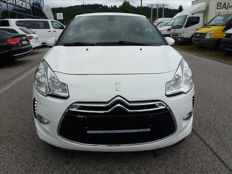 Citroën DS3 1,6 16V VTi THP SportChic - fotka 4 z 51