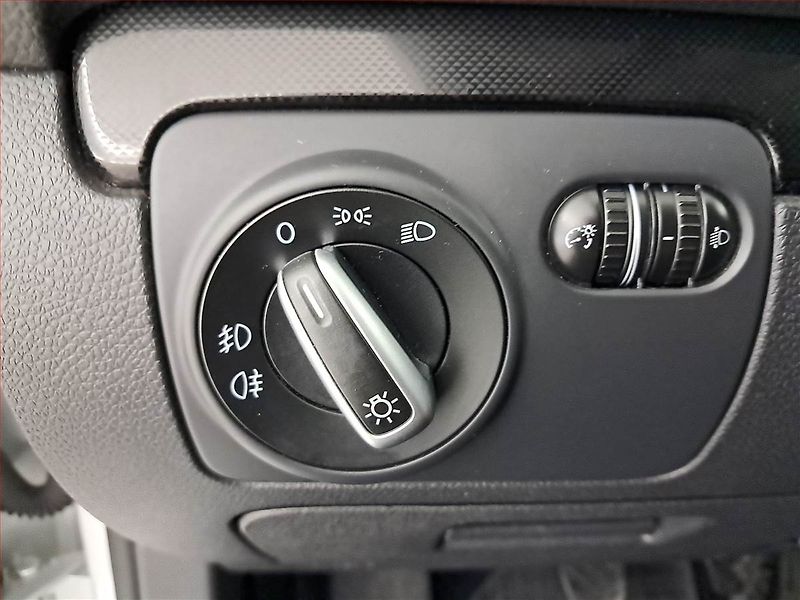 Volkswagen Golf (2012) 1.2 TSI, Tempomat - fotka 17 z 18