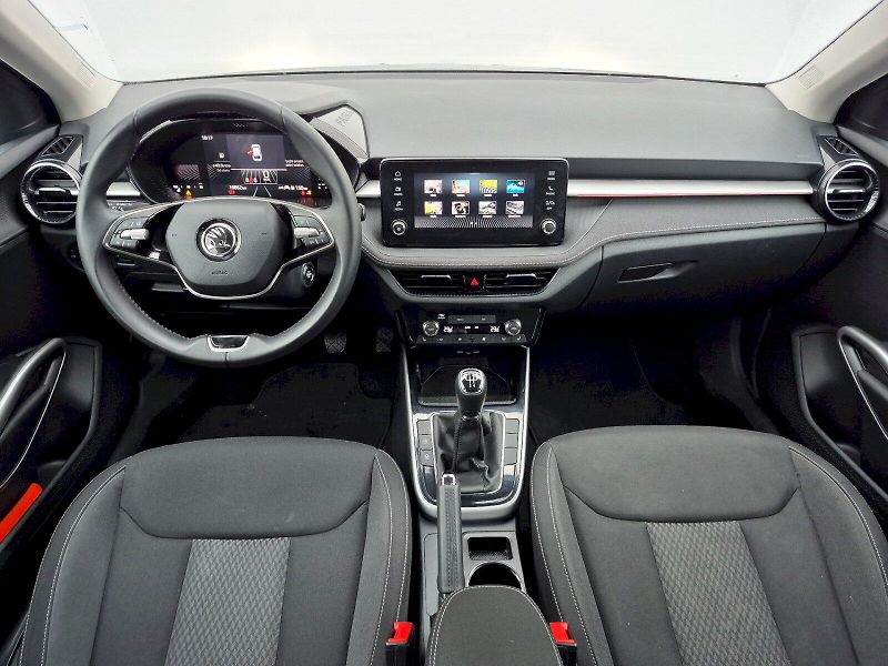 Škoda Fabia (2024) Top Selection 1.0 TSI 70kW - fotka 5 z 25
