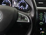Škoda Octavia (2013) Elegance 1.6 TDI, Navi - náhled 15
