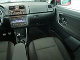 Škoda Fabia (2011) Scout 1.2 TSI, nová STK - náhled 8