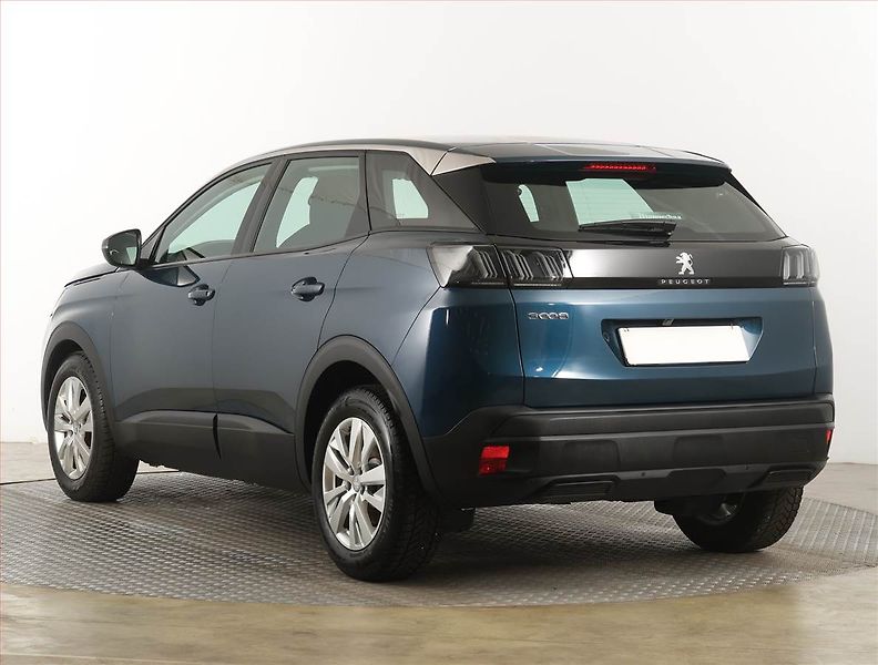 Peugeot 3008 (2022) Active 1.5 BlueHDi, digi klima - fotka 4 z 22