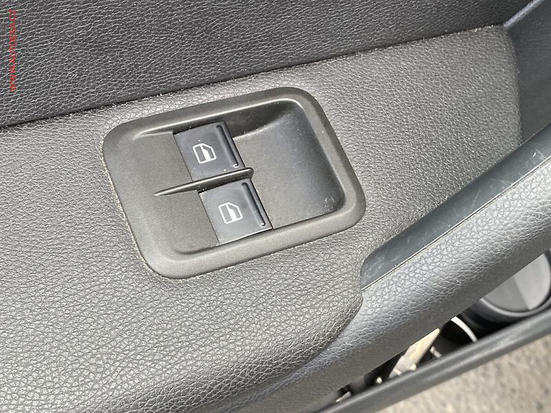 Škoda Yeti (2017) 1.2 TSi, Active, +kola - fotka 11 z 16