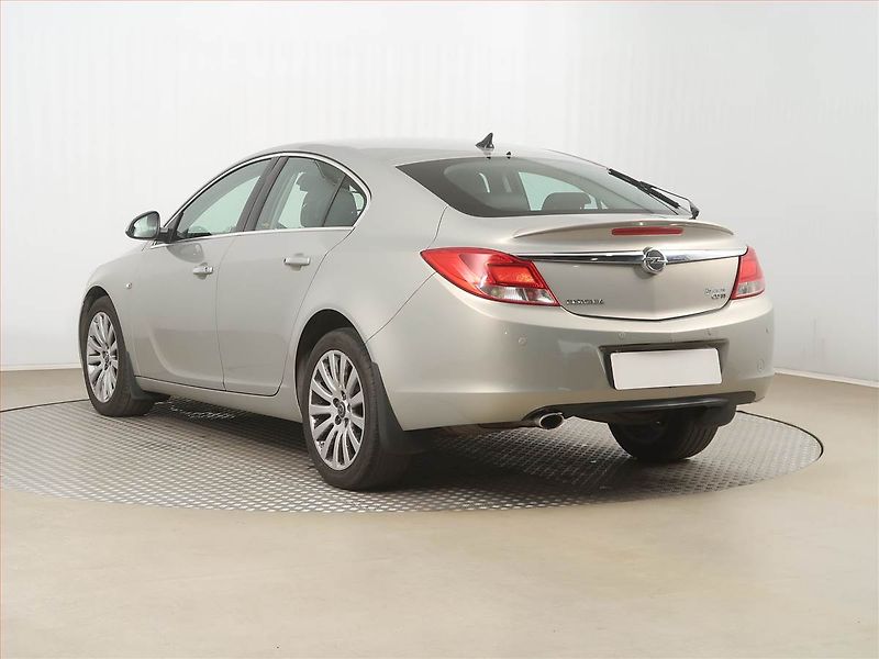 Opel Insignia (2010) 2.0 CDTI, po STK - fotka 4 z 12