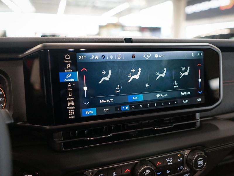 Jeep Wrangler (2026) 3.6 V6 Rubicon X, Naviják - fotka 27 z 37