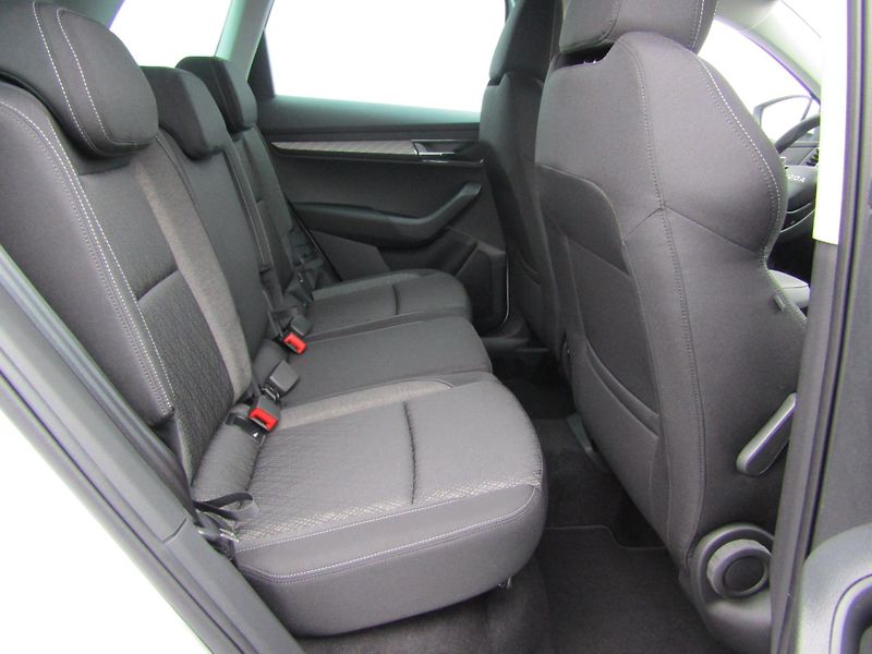 Škoda Karoq (2026) Top Selection 2,0 TDI 4x4 DSG - fotka 26 z 30