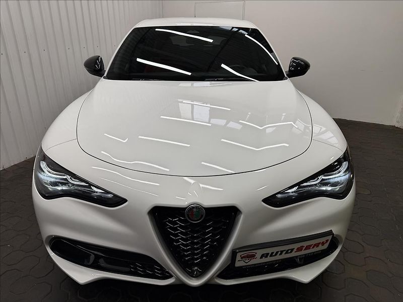 Alfa Romeo Stelvio VELOCE 154kW Q4 TAŽNÉ MATRIX - fotka 13 z 41