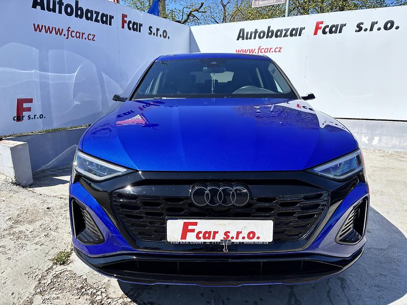 Audi Q8 e-tron (2023) S-Line 55 300kW 114kWh Matrix  - fotka 2 z 41