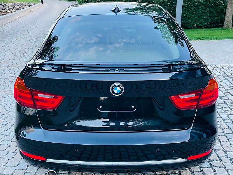 BMW Řada 3 318D GT MANUÁL KAMERA VÝHŘEV  - fotka 14 z 46