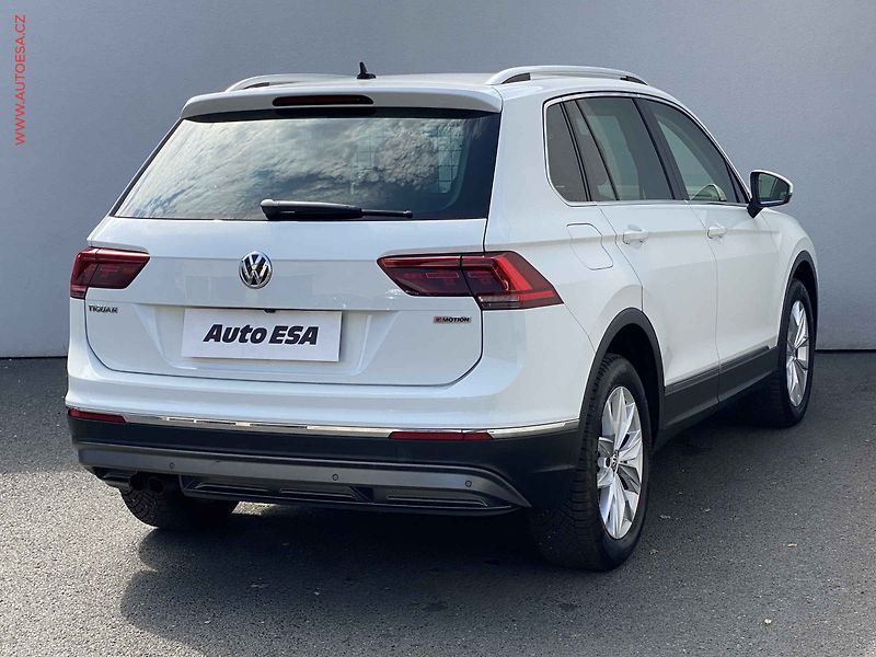 Volkswagen Tiguan (2018) 2.0 TSi 4x4, Highline, DSG - fotka 4 z 21