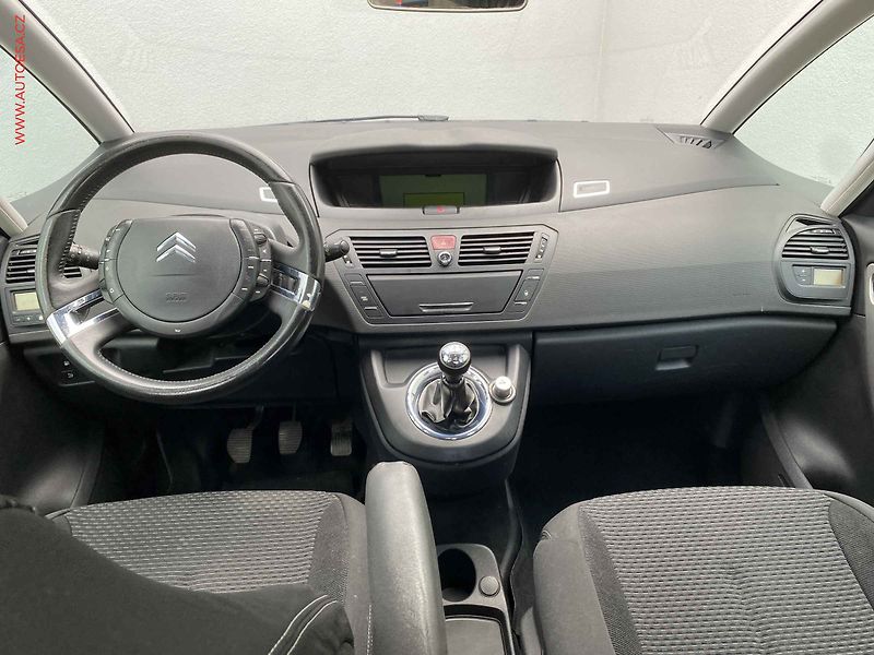 Citroën C4 Picasso (2009) 1.6i, autoAC, temp - fotka 8 z 18