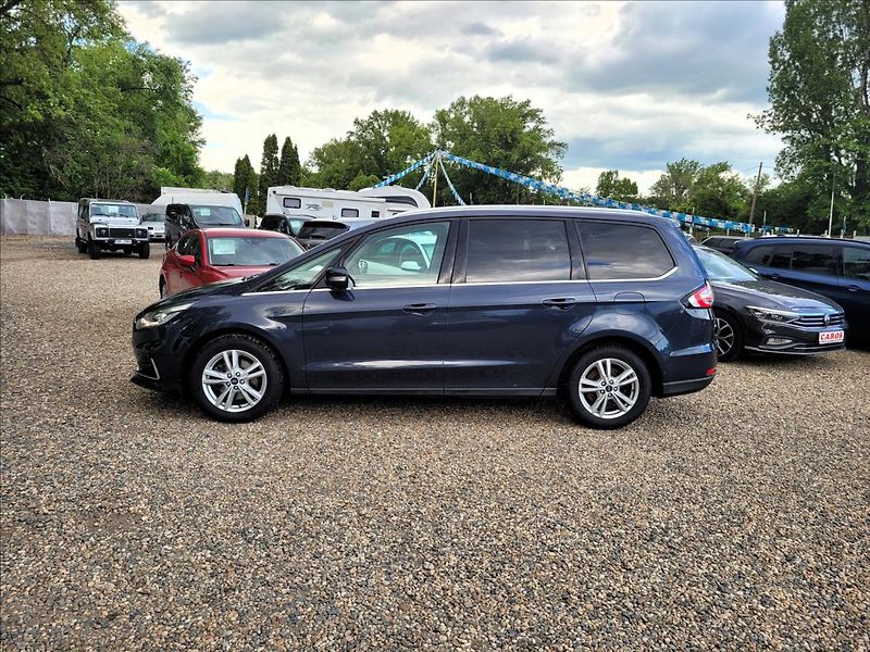 Ford Galaxy 2,5 Již není k dispozici - fotka 3 z 50